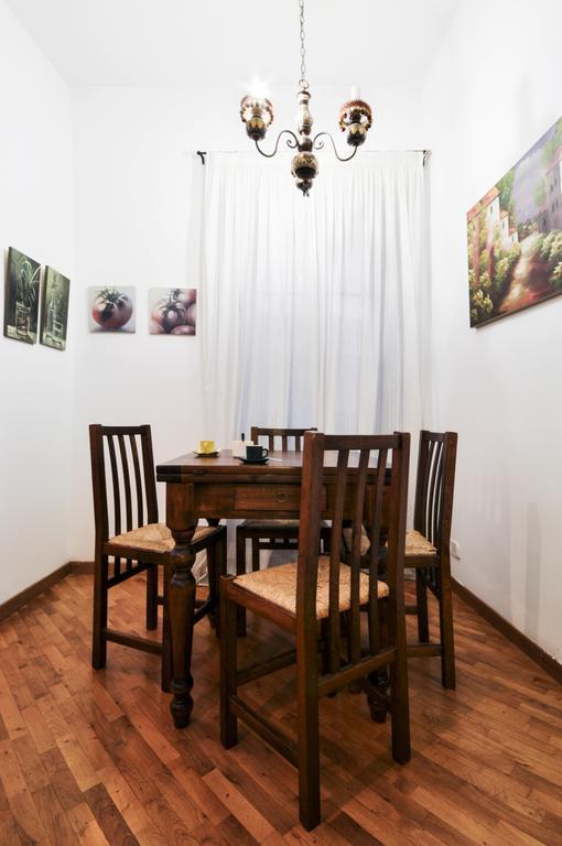 Uffizi Apartment 2 ฟลอเรนซ์ ภายนอก รูปภาพ